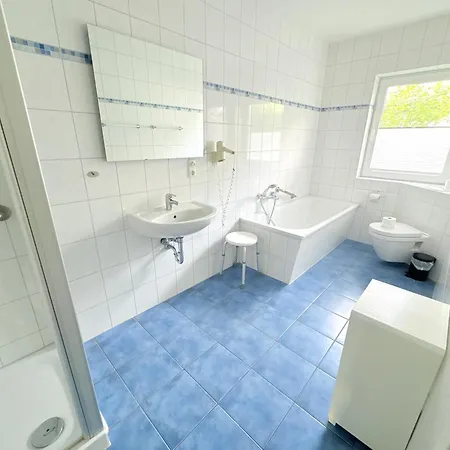 Sanddorn Am Hochzeitsberg * 브리게